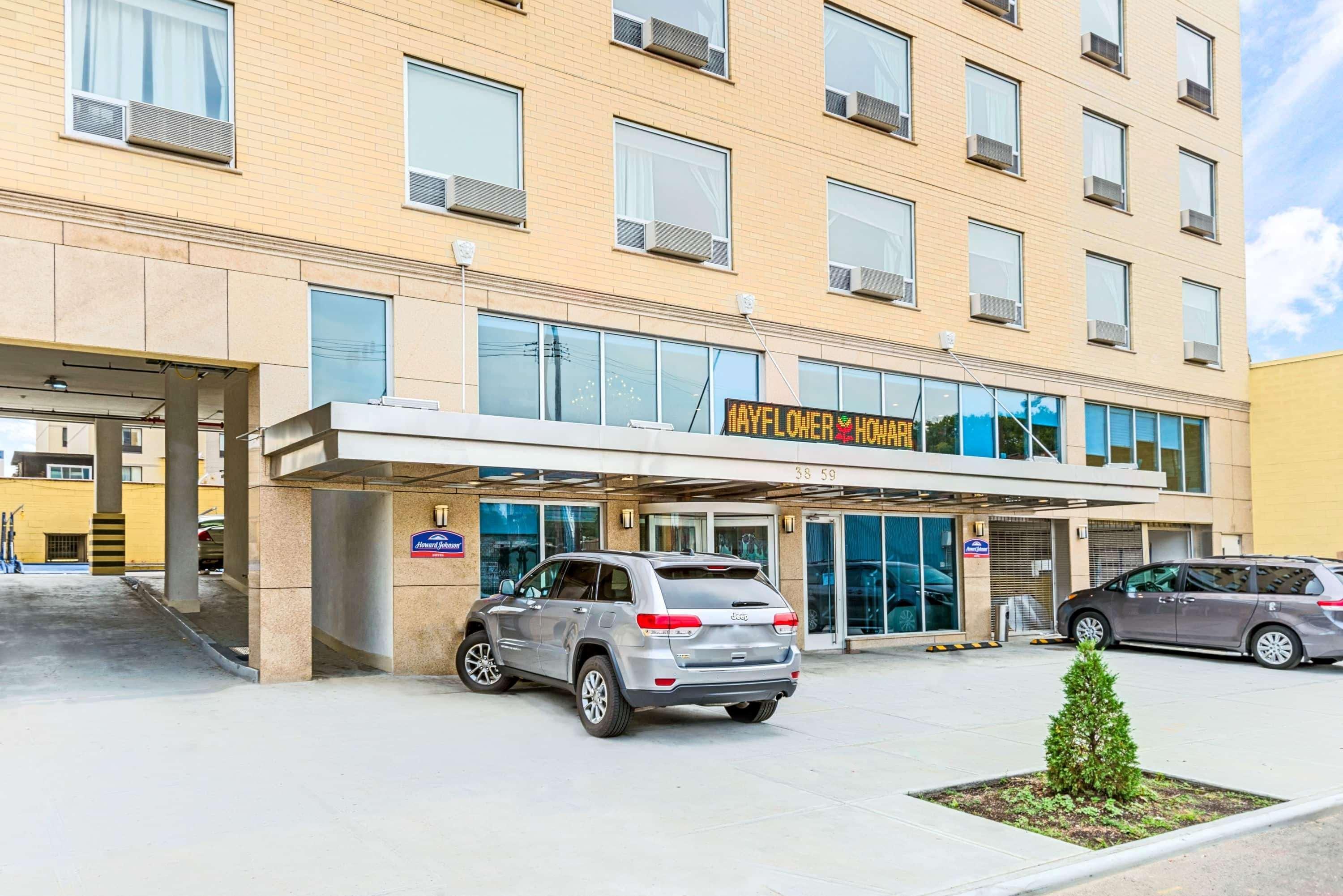 ניו יורק Howard Johnson By Wyndham Long Island City מראה חיצוני תמונה