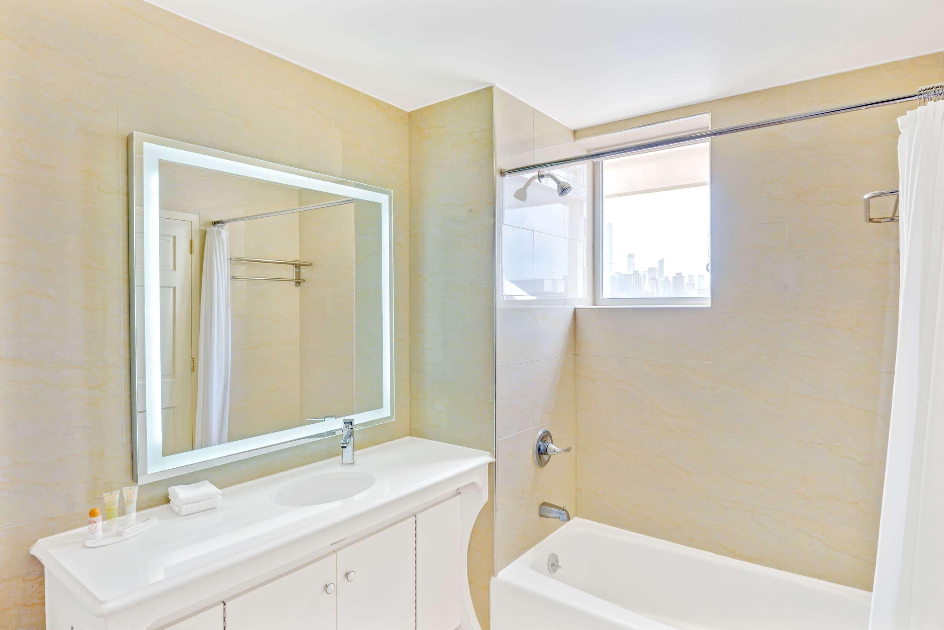 ניו יורק Howard Johnson By Wyndham Long Island City מראה חיצוני תמונה