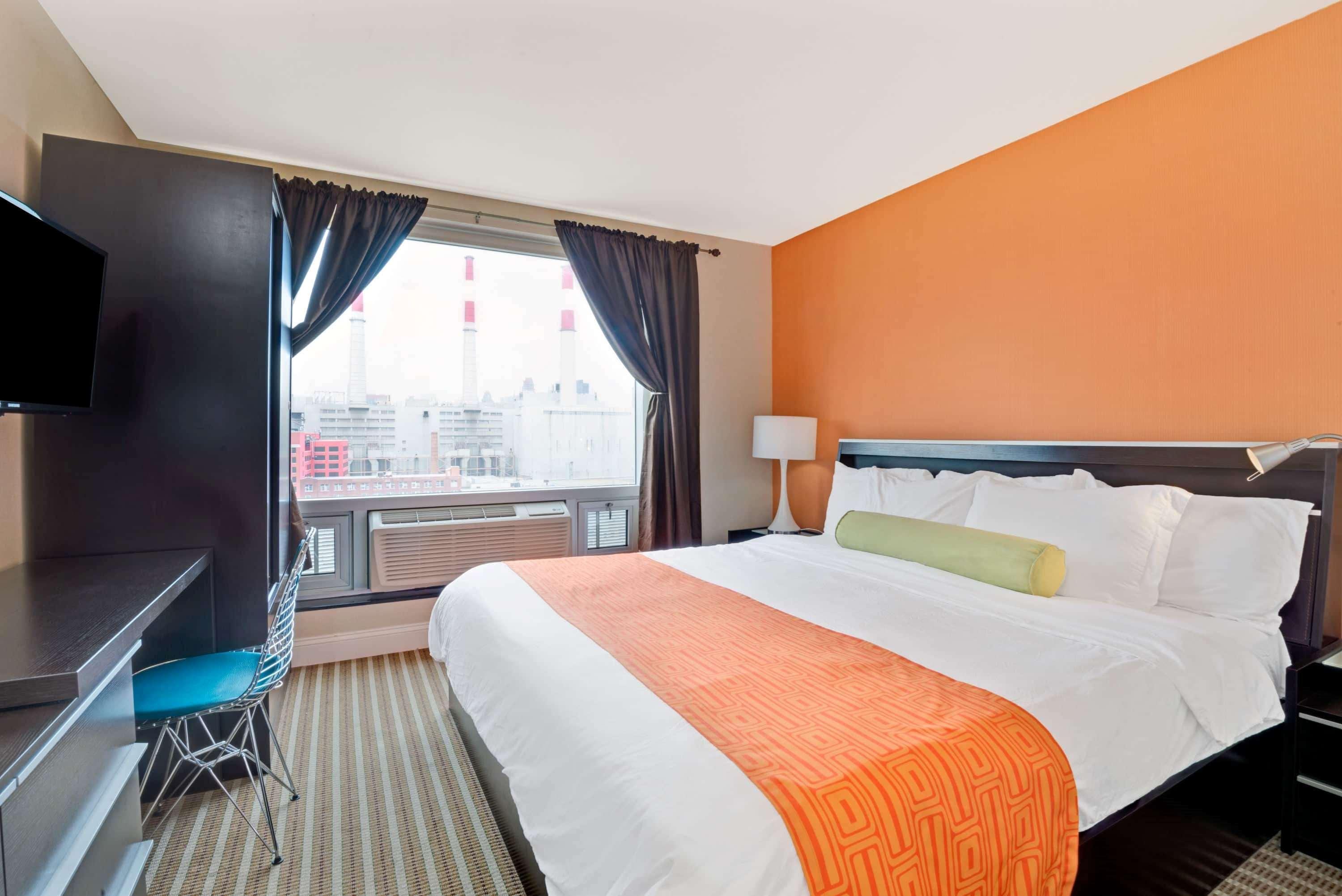ניו יורק Howard Johnson By Wyndham Long Island City מראה חיצוני תמונה