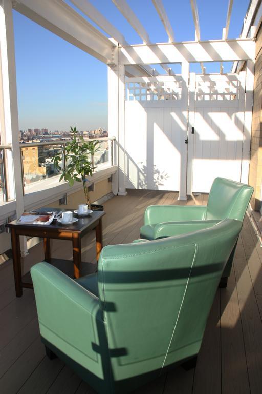 ניו יורק Howard Johnson By Wyndham Long Island City מראה חיצוני תמונה