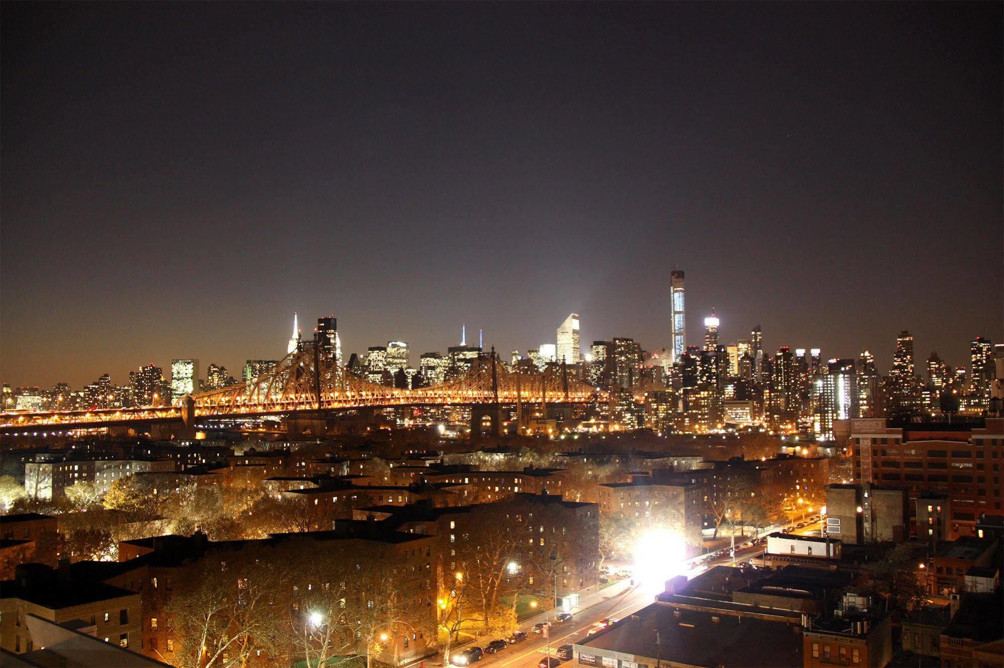 ניו יורק Howard Johnson By Wyndham Long Island City מראה חיצוני תמונה